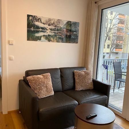 Modern Apartment With Balcony Near City Center Bécs Kültér fotó