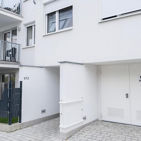 Modern Apartment With Balcony Near City Center Bécs Kültér fotó