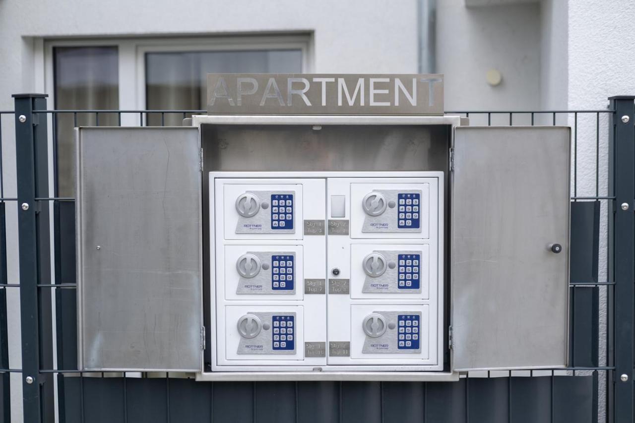 Modern Apartment With Balcony Near City Center Bécs Kültér fotó